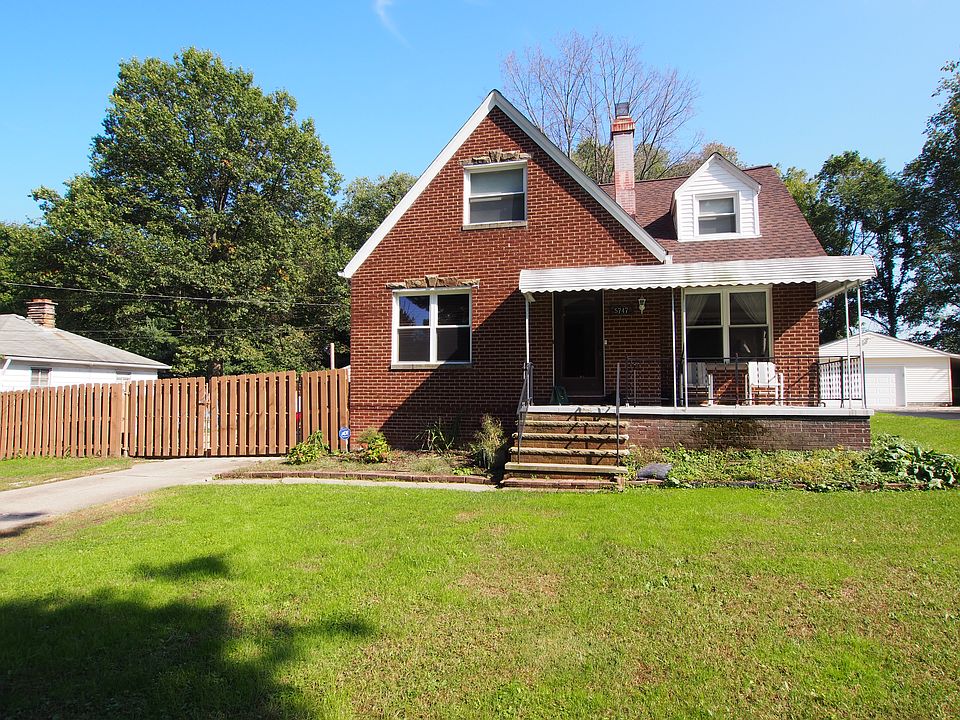 1st image of 5747 Wellesley Ave