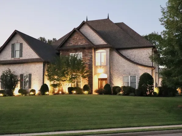 346 Gray Hawk Trl, Clarksville, TN 37043