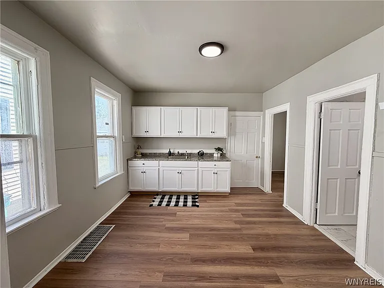73 Inter Park Ave — Photo 8