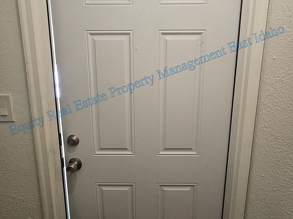 2nd image of 229 S Garfield Ave