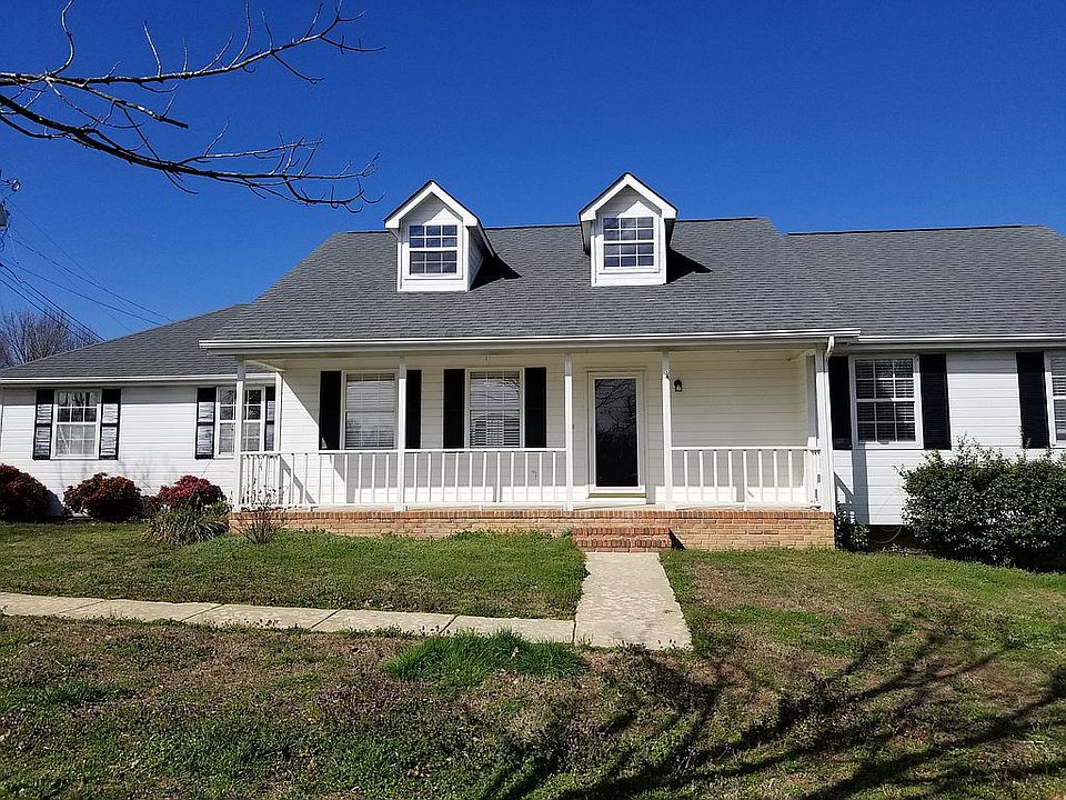 1st image of 62 Windy Hill Dr