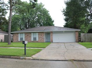 106 Leafwood Cir, League City, TX 77573