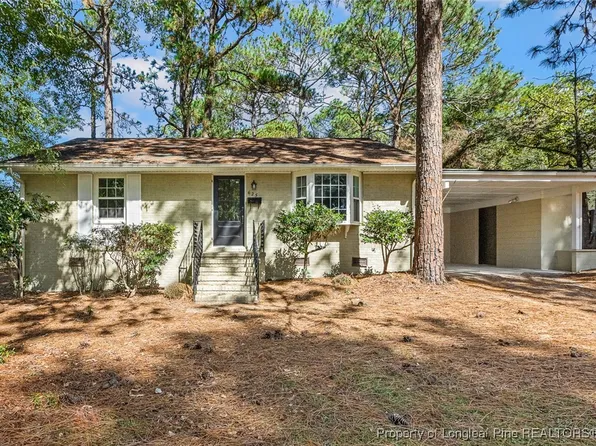625 W Maine Ave, Southern Pines, NC 28387