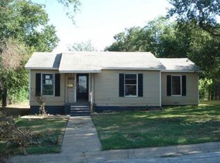 4141 Doyle St, Haltom City, TX 76117