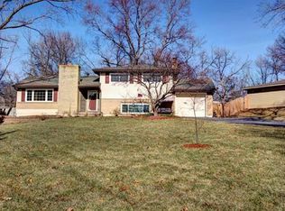304 NW 60th Ter, Kansas City, MO 64118