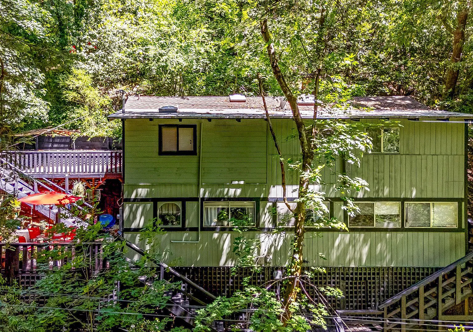 11075 Dell Avenue — Photo 1