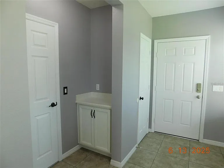 3199 Turret Dr — Photo 14