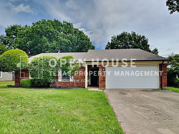 113 Clove Ln