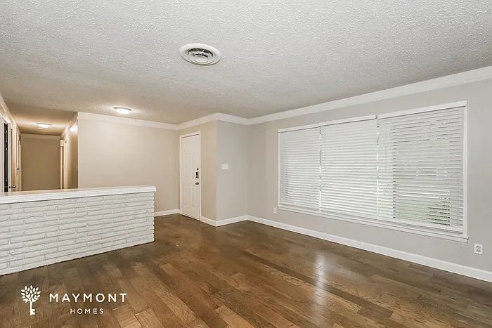 3556 Wosley Dr — Photo 4