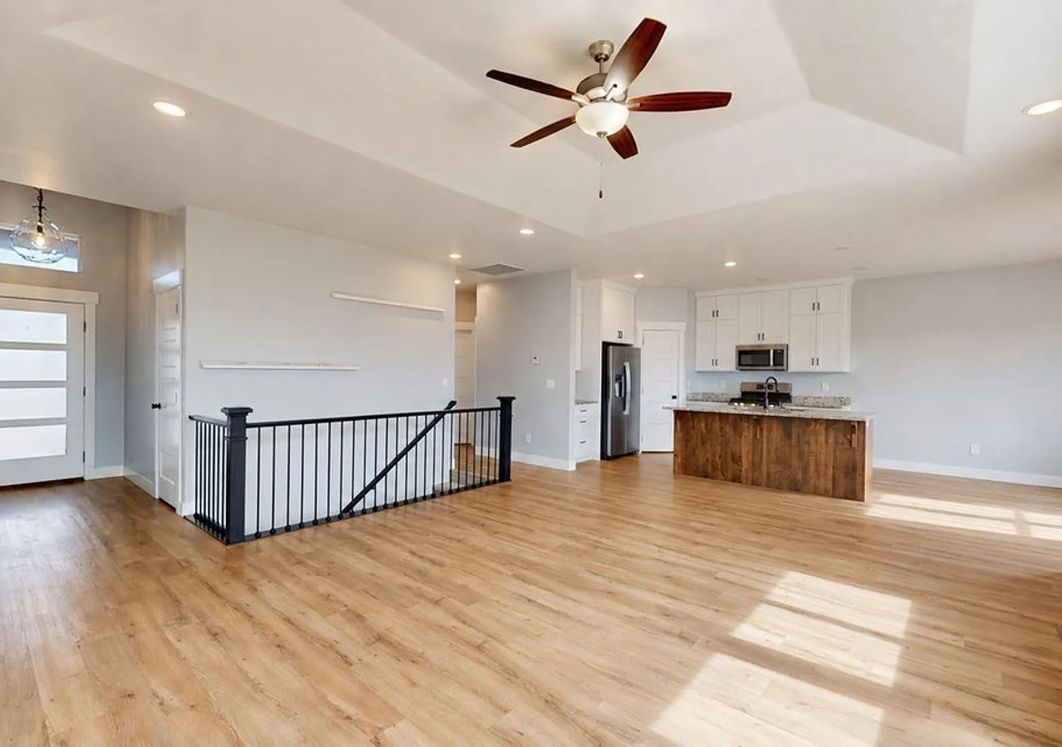 Gorgeous Home — Photo 4