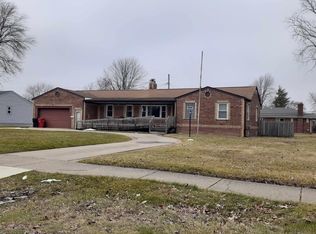 16801 Martin Rd, Roseville, MI 48066