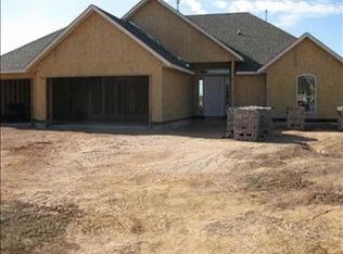 2308 Whispering Pine Blvd, Shawnee, OK 74804