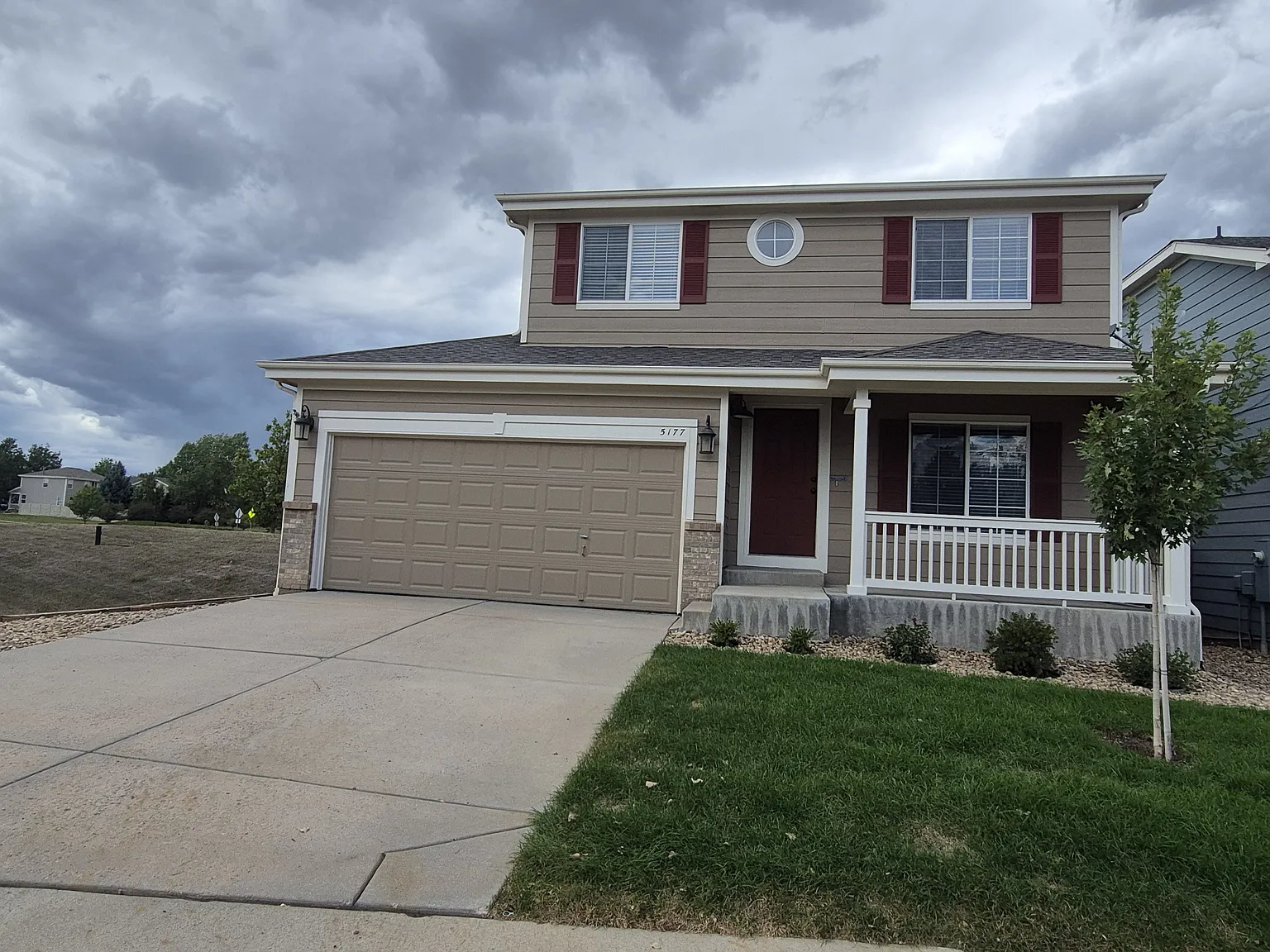 3 bed, 2.5 bath, 1682 sqft, $2,350 — Photo 1