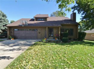 1544 Terrace Dr, Pella, IA 50219