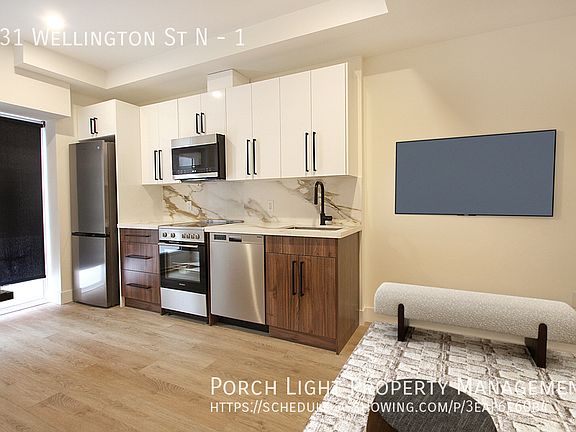 2nd image of 131 Wellington St N #1