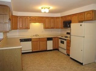 82 Smith St UNIT 2, Augusta, ME 04330