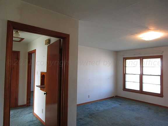 5th image of 1524 Hamilton St