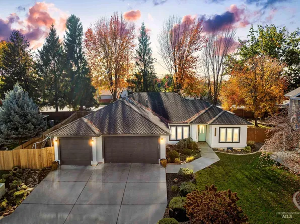 12777 W Goldenbrook Ct, Boise, ID 83713