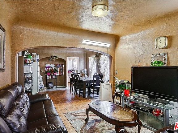5th image of 5512 Long Beach Ave