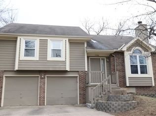 12306 S Darnell St, Olathe, KS 66062