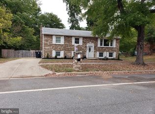 904 E Tantallon Dr, Fort Washington, MD 20744