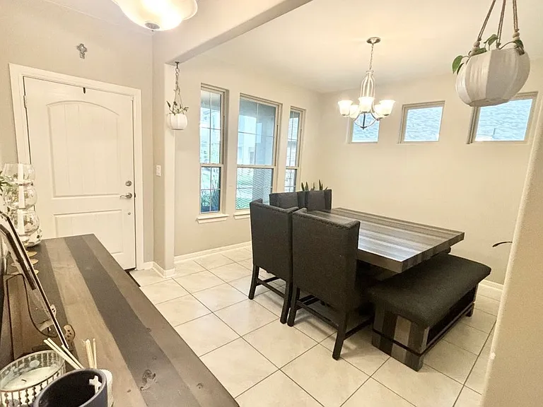 1312 E Sonador Dr S — Photo 10