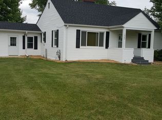 1962 Schust Rd, Saginaw, MI 48604