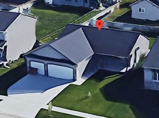 6420 SW 8th St, Lincoln, NE 68523