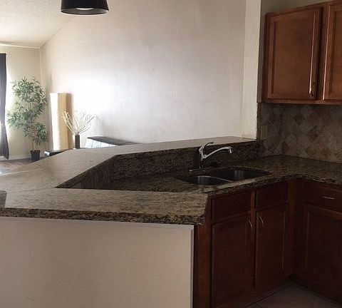 4th image of 7528 Sugar Bend Dr #7528