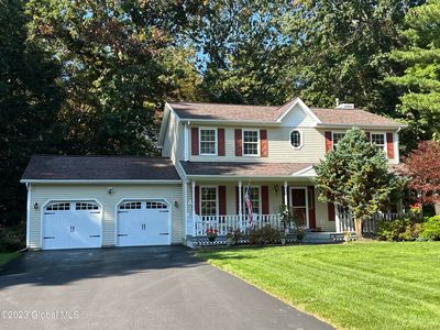 11 Wayne Court, Queensbury, NY, 12804