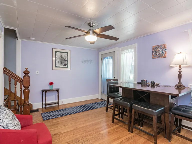 5 Greenwood Ct — Photo 3