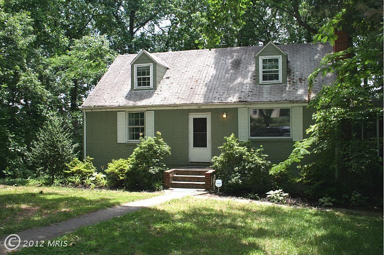 1st image of 7017 Aronow Dr