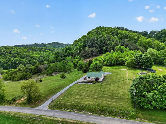 3rd image of 28360 Rivermont Dr