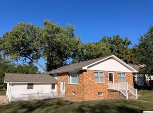 328 N Illinois St, Camp Point, IL 62320