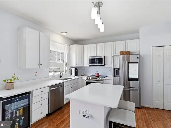 2922 Siwanoy Dr, Edgewood, MD 21040