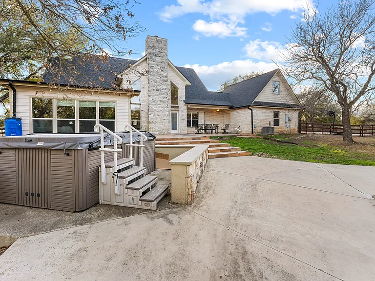 1060L Great Oaks — Photo 60