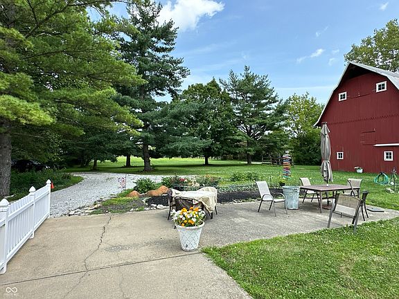 4th image of 9375 E State Road 32