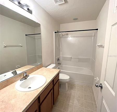 5th image of 6746 Holly Heath Dr