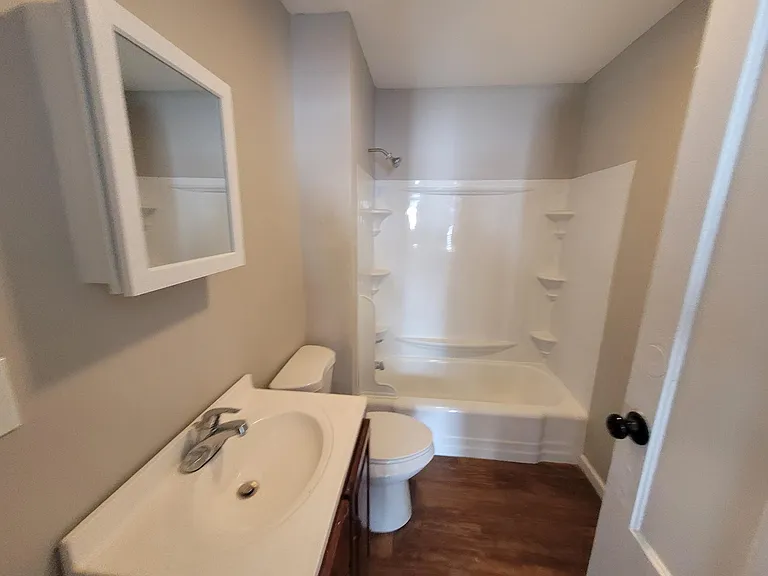 51 Ash St #1 — Photo 5