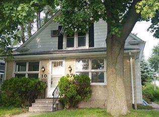 1027 1st Ave, Muscatine, IA 52761