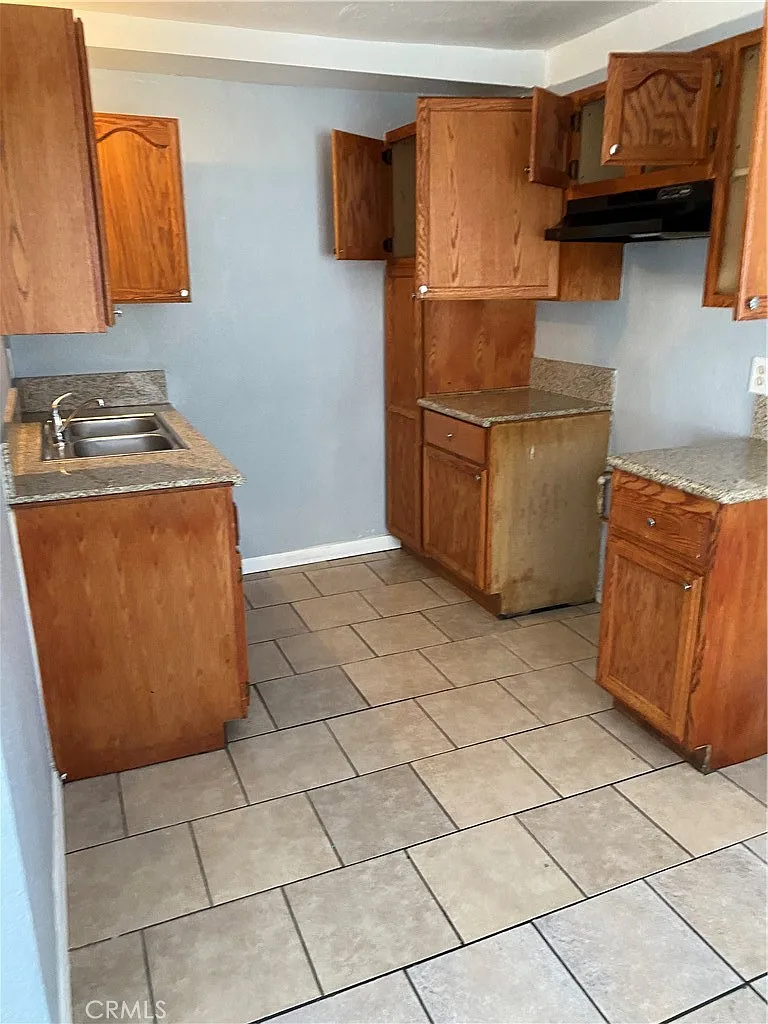 2 bed, 700 sqft, $1,650 — Photo 4
