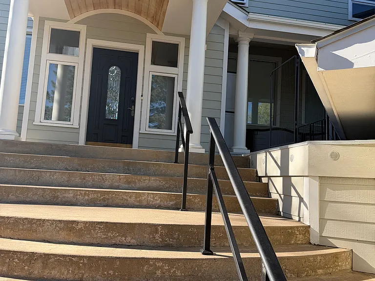 1261 Galaxy Dr #B — Photo 34