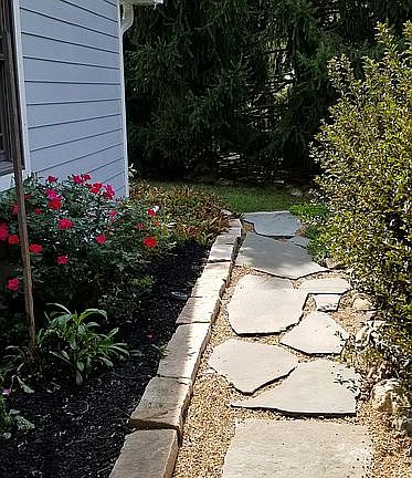 4th image of 3058 Meadow Park Dr