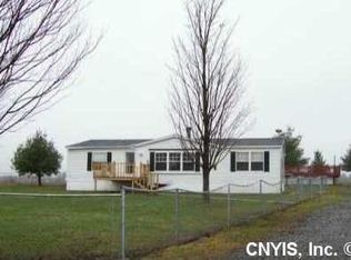 175 Gristwood Rd, Pennellville, NY 13132