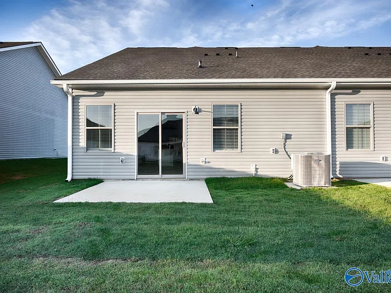 149 Wolfe Ln — Photo 26