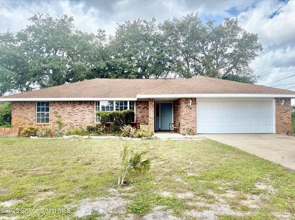 704 Cavio Ave NE, Palm Bay, FL 32905