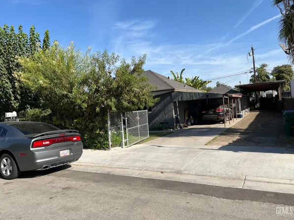 258 Garden Dr, Bakersfield, CA 93307