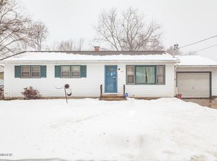 7102 Wrenbury St, Portage, MI 49024