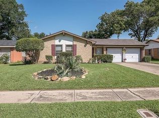 3253 Santiago Dr, Mesquite, TX 75150