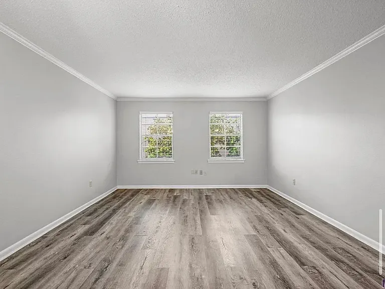4735 Government St #202 — Photo 8